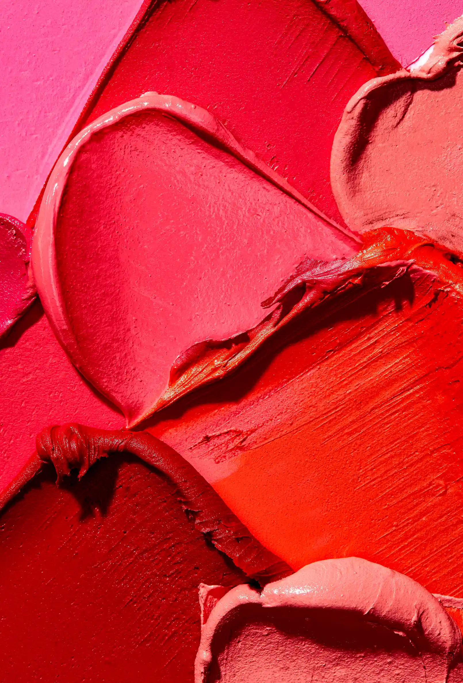 packshot-cosmetics-red-pink-lipstick-textures-nov25