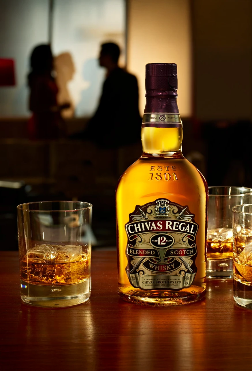 packshot-drinks-chivas-regal-bar-scene-lowlight-nov25