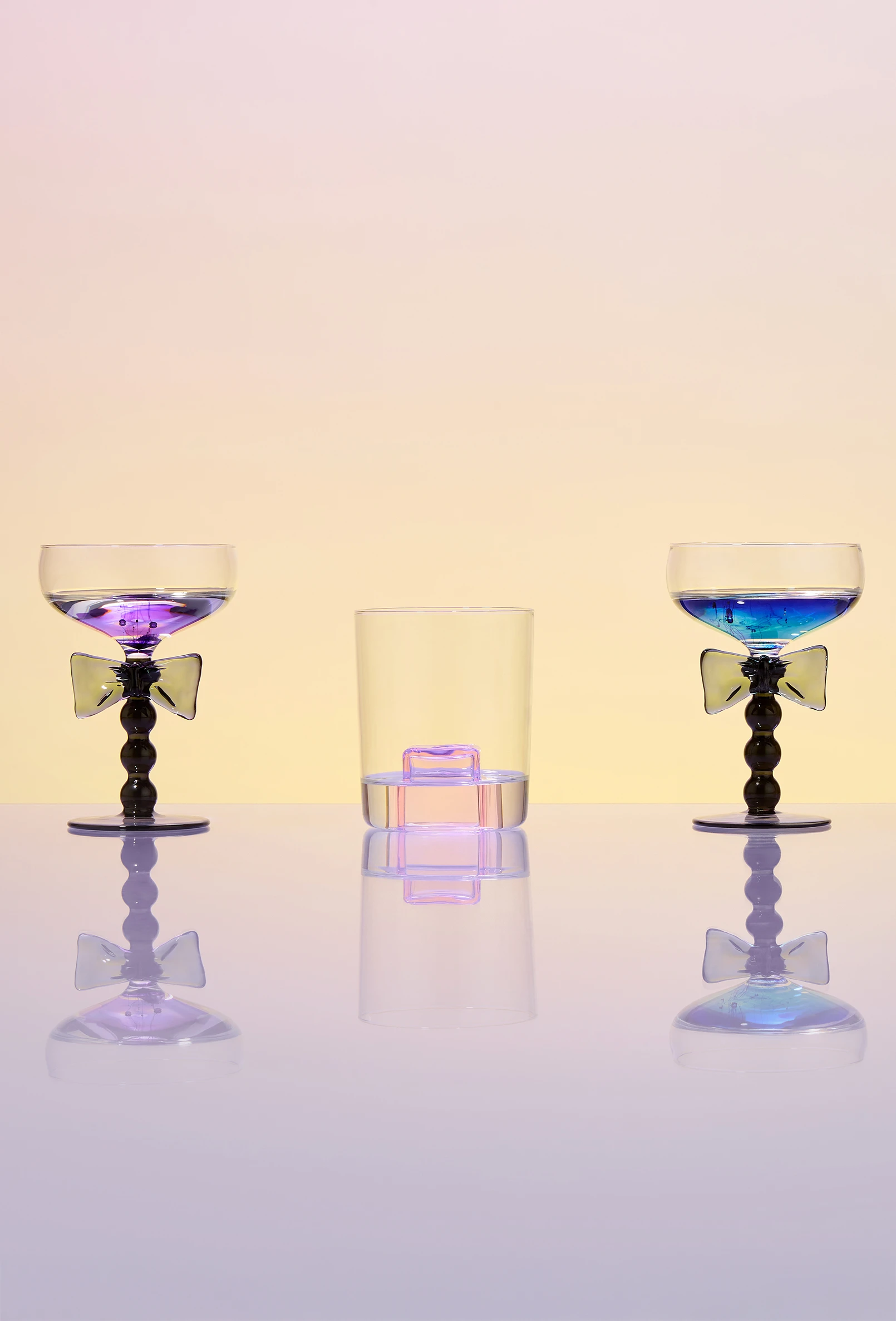 packshot-drinks-glass-coupes-tumbler-reflection-nov25