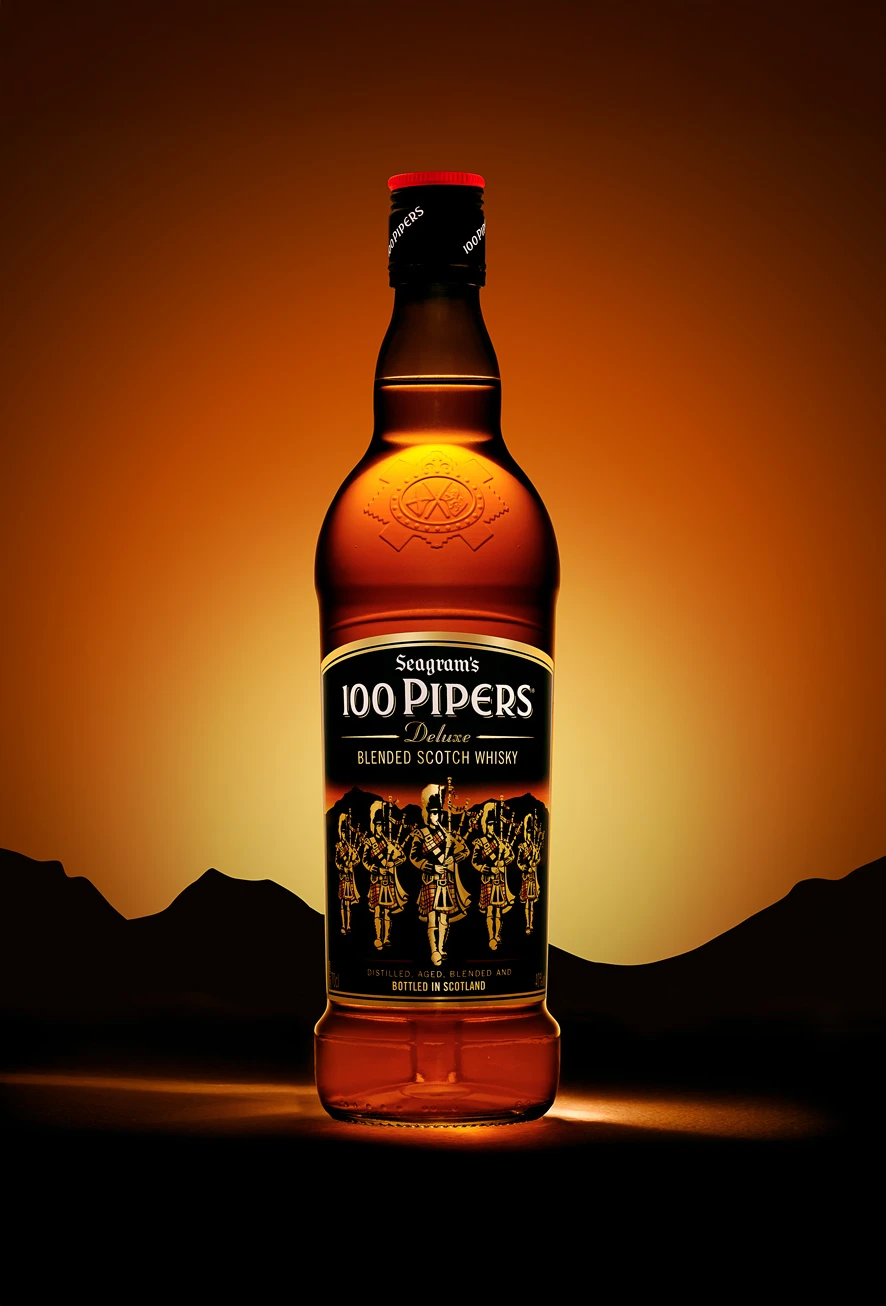 packshot-drinks-seagrams-100-pipers-whiskey-nov25