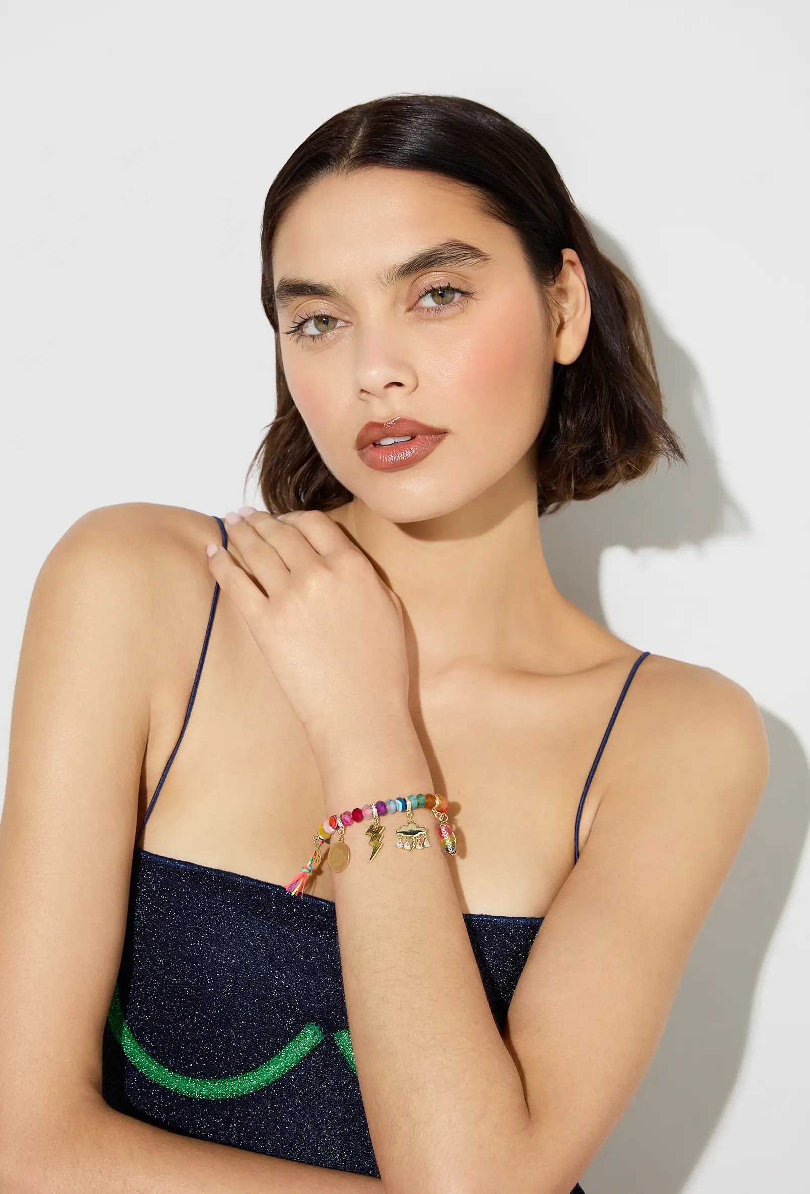 packshot-jewellery-rainbow-bracelet-brightlight-nov25