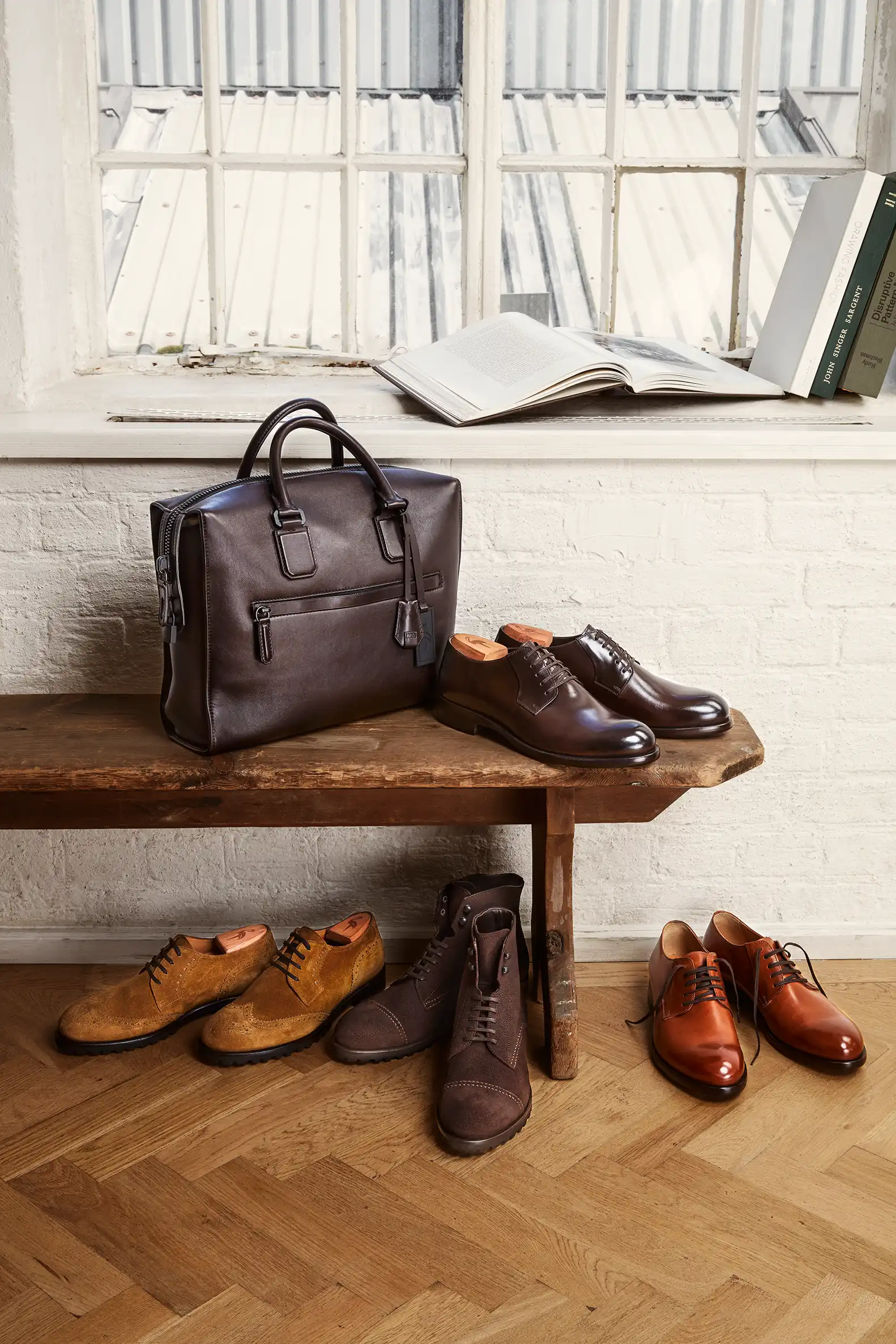 packshot-stilllife-brown-leather-bag-shoes-nov25